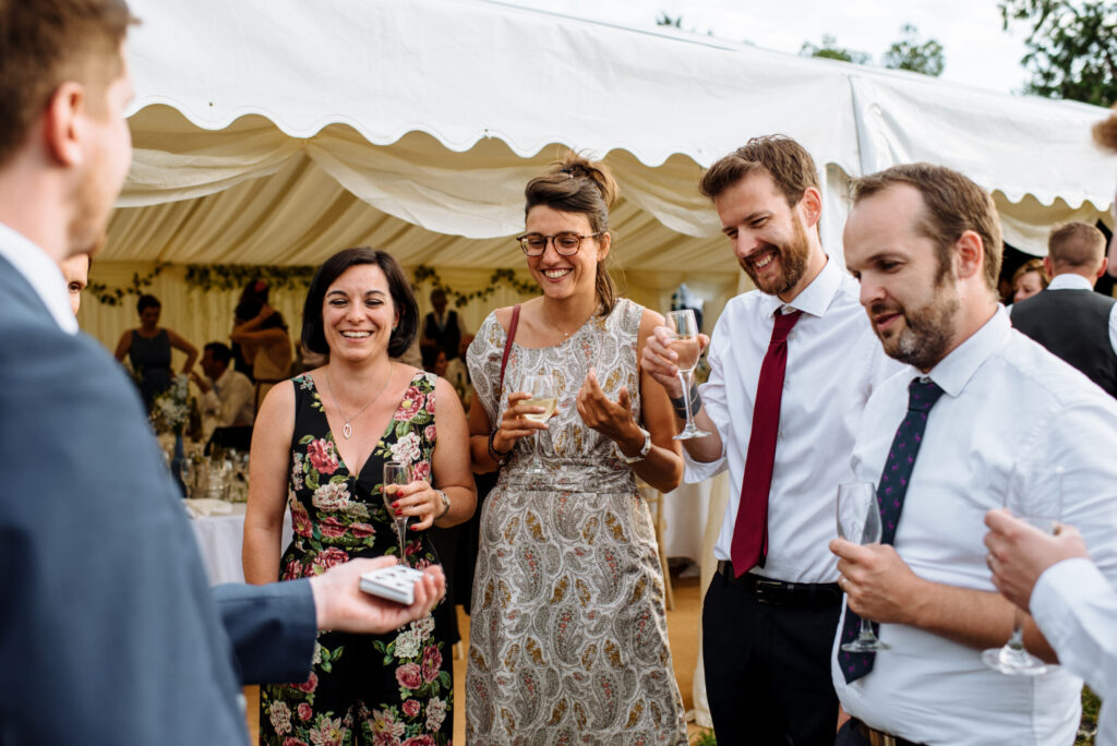 Wedding Magician for Unforgettable Wedding Entertainment